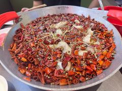 -金鱼盆32年水煮鱼·18秒辣椒炒肉(京西大悦城店)