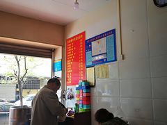 -牛师傅牛肉面(尚隆路店)
