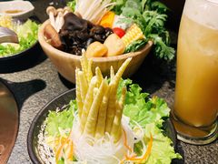 -湊湊火锅·茶憩(和平大悦城店)