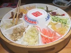 -怪噜范·老贵阳街头名小吃(鸿通城店)