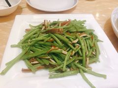 芦蒿炒香干-新天厨酒家(二分店)