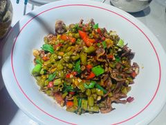 -钟掌勺忘不了地道湘菜(新天地假日广场店)