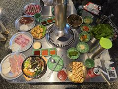 -欧巴炭烤肉오빠숯불구이(南京东路店)