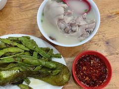 -雷祖芳老妈蹄花店