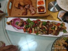 -龙香居海鲜浑锅家常菜·特色驴肉