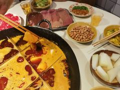 -岗上渣渣老火锅(两路口店)