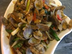 -覃记海鲜美食餐厅