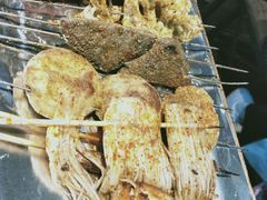 -金陵大勇烧烤·小龙虾·海鲜大咖(竹山路店)