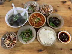 -九九豆花馆(解放碑步行街店)