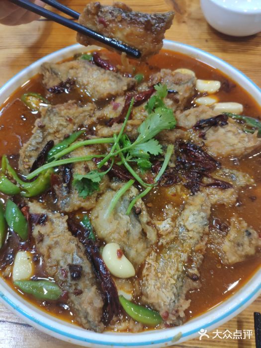 胖子特色大盘鸡蒜爆鱼(幸福家园东区店)红烧带鱼图片