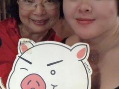 -Naughty Nuri’s Phuket