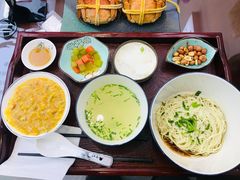 -百年老字号·观振兴蟹黄面·三虾面·苏式面(观前街富仁坊巷店)