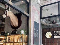 -The Coffee Academïcs(铜锣湾店)