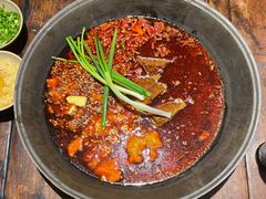 -四小区火锅·巷子里的重庆火锅(花照壁店)