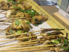 -街角等你.大连海鲜烧烤.经典铁板海鲜串(西安路店)