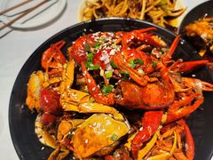 虾兵蟹将-巴厘龙虾·榜首油焖大虾(音乐学院·沿江酒馆店)