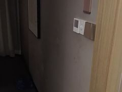 -耳湾躺式采耳SPA馆(保利五月花店)