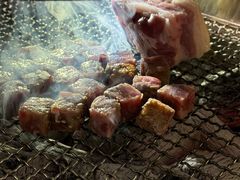 -肉甲韩国木炭烤肉(新壹街1店)