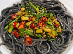凉拌蕨根粉-千子脆皮烤鱼(罗斯福店)