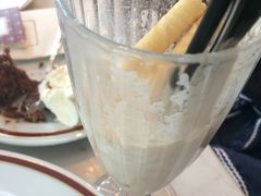 奶油冰咖啡-Cafe Sacher(WIEN)
