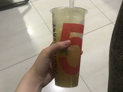 -沪上阿姨鲜果茶(华新大街店)