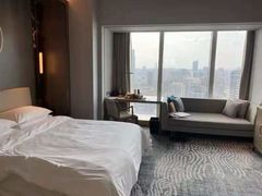 -上海世茂皇家艾美酒店