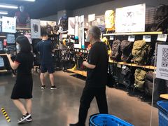 -迪卡侬(西三旗店)