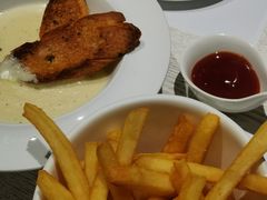 美式大粗薯-娜娜家·Nana's restaurant(国金汇店)