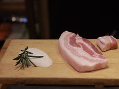 -唯成•韩国炭火烤肉 유성고기