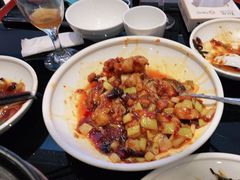 -皇城根·烤鸭·鱼头·家常菜(欧亚大观乐活城店)