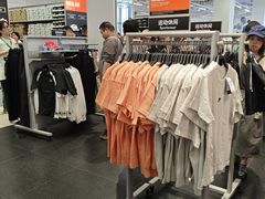 -NIKE上海青浦换季优惠店