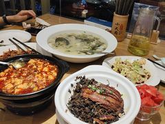 -严记小天府酸菜鱼(西四路店)