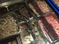 -海吃海喝海鲜烤肉餐厅