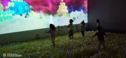 -多元宝贝世界(曲江彩虹谷店)