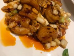 宫爆虾球-唐拉雅秀酒店-唐苑中餐厅