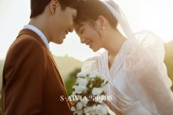 -雪中彩影婚纱摄影·微光艺术中心