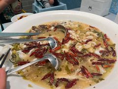 -姚姚酸菜鱼·金戈戈香港豉油鸡(喜荟城联名店)