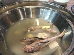 -船梆煮•蒸汽海鲜·炉火烤肉(五四广场店)