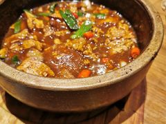 -有红鸡毛店·川菜(建设路店)