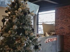 -J Create城市露营咖啡·简餐·宠物(上海动物园店)