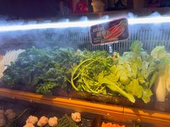 -牛YO寿喜烧·铁板烧和牛火锅自助(市府恒隆店)