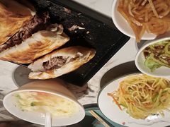 -高玛纳驴肉火烧(一世界店)