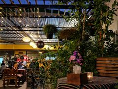 -Tikky Cafe