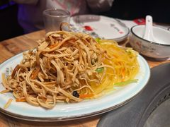 -山河屯铁锅炖鲜鹅·东北菜(开发区一店)