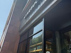 -星巴克(美丽华花园店)