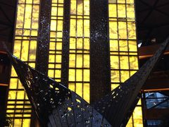 -上海滴水湖皇冠假日酒店