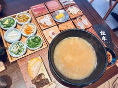 -银米·云南传统过桥米线(双廊黑金冠店)