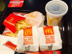 鸡翅套餐-麦当劳(东急新天地店)