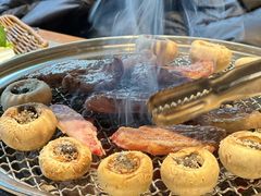 -草家酱蟹炭火烤肉店(珲春南路一店)