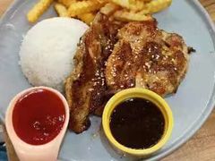 -杨枝金捞甜品(氹仔泉澧店)